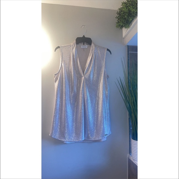 Calvin Klein Flowy Tank Top - Picture 1 of 4